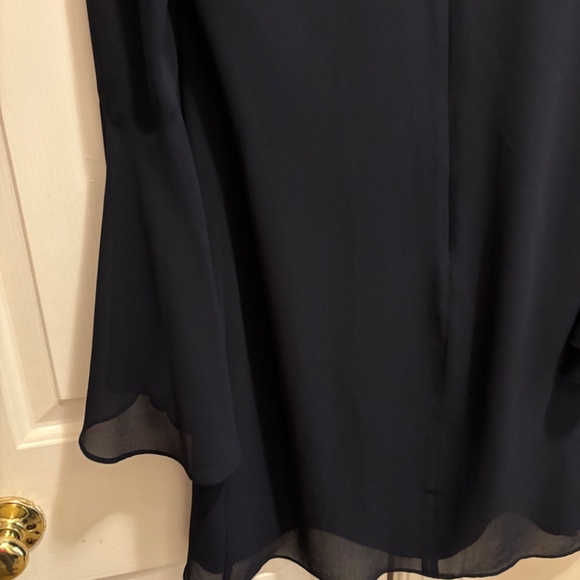 Gorgeous Eliza J Bell Sheer Sleeves VNeck Dark Blue Short Dress Size 2 - Picture 2 of 6